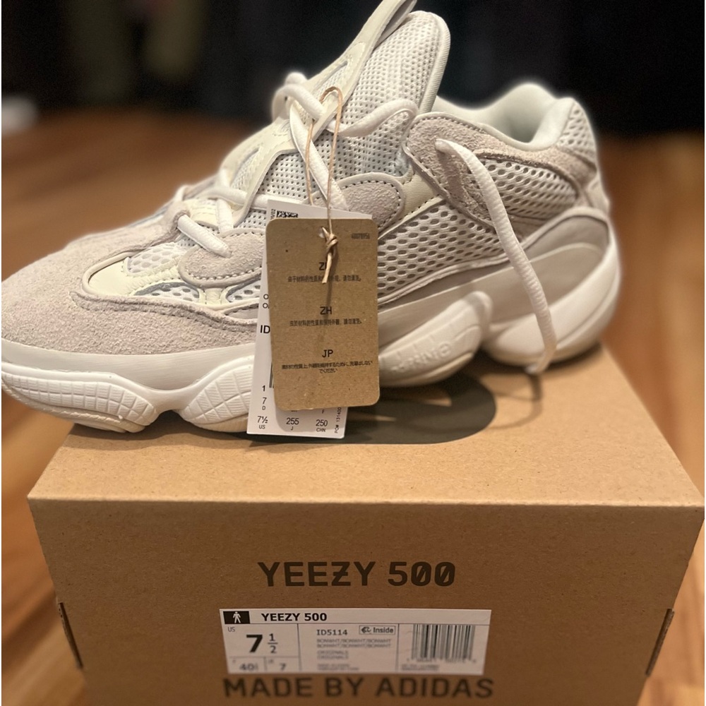 Yeezy 500 7 1/2 in men size. Brand new in the box. Original with receipt.